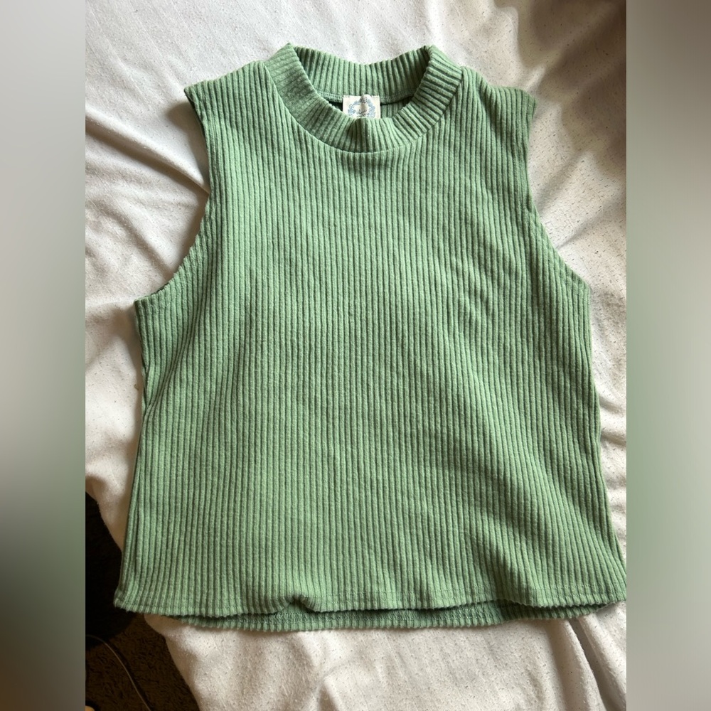 Cropped Halter Top